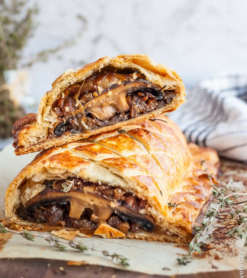 Vegan Christmas Recipes - Mushroom Wellington