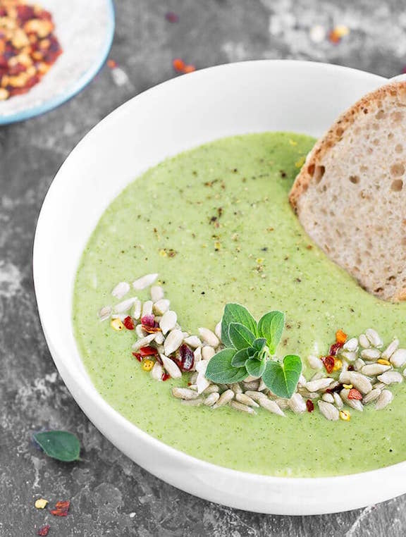 OMDetox Cancer Prevention - Creamy Broccoli White Bean Soup